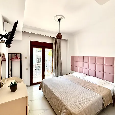 Apartment Lena 4 *