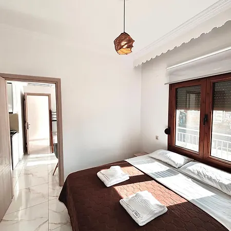 Apartment Lena 4 *