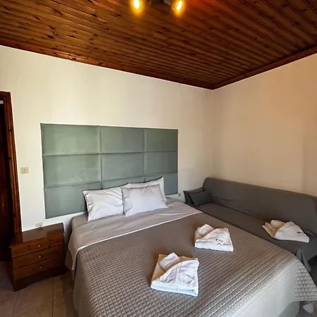 Apartment Lena 4 Potos